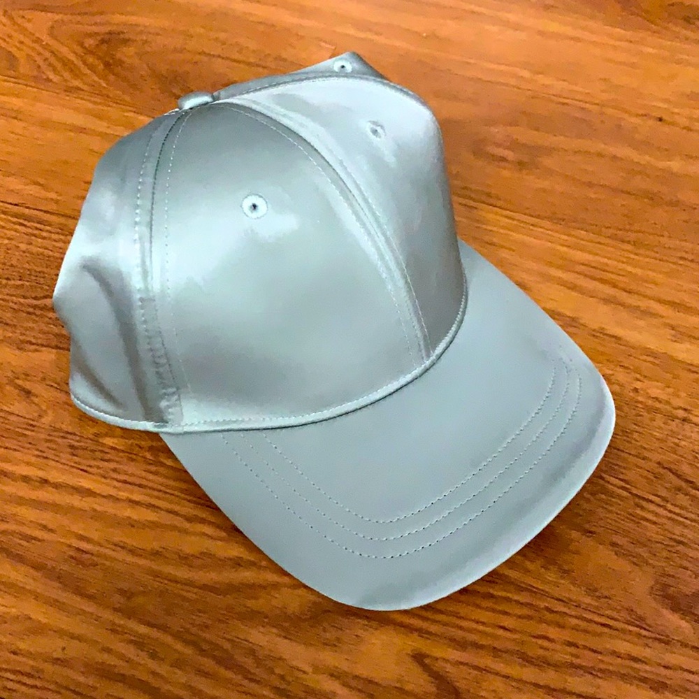 Lululemon Satin Hat